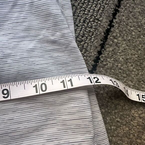 Lululemon train times 7/8 leggings small - Picture 5 of 7